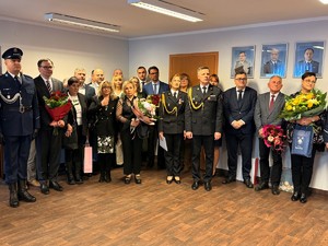 Zaproszeni goście uczestniczący w pożegananiu I Zastępcy Komendanta Powiatowego Policji w Wieliczce