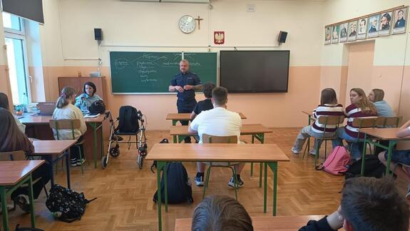 Dzieciństwo bez przemocy w szkole w Winiarach