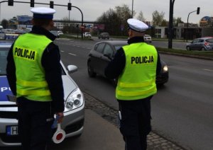 policjanci wrd podczas kontroli