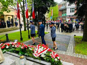 Policjanci Z Wieliczki Uczcili 232 Rocznicę Uchwalenia Konstytucji 3 Maja